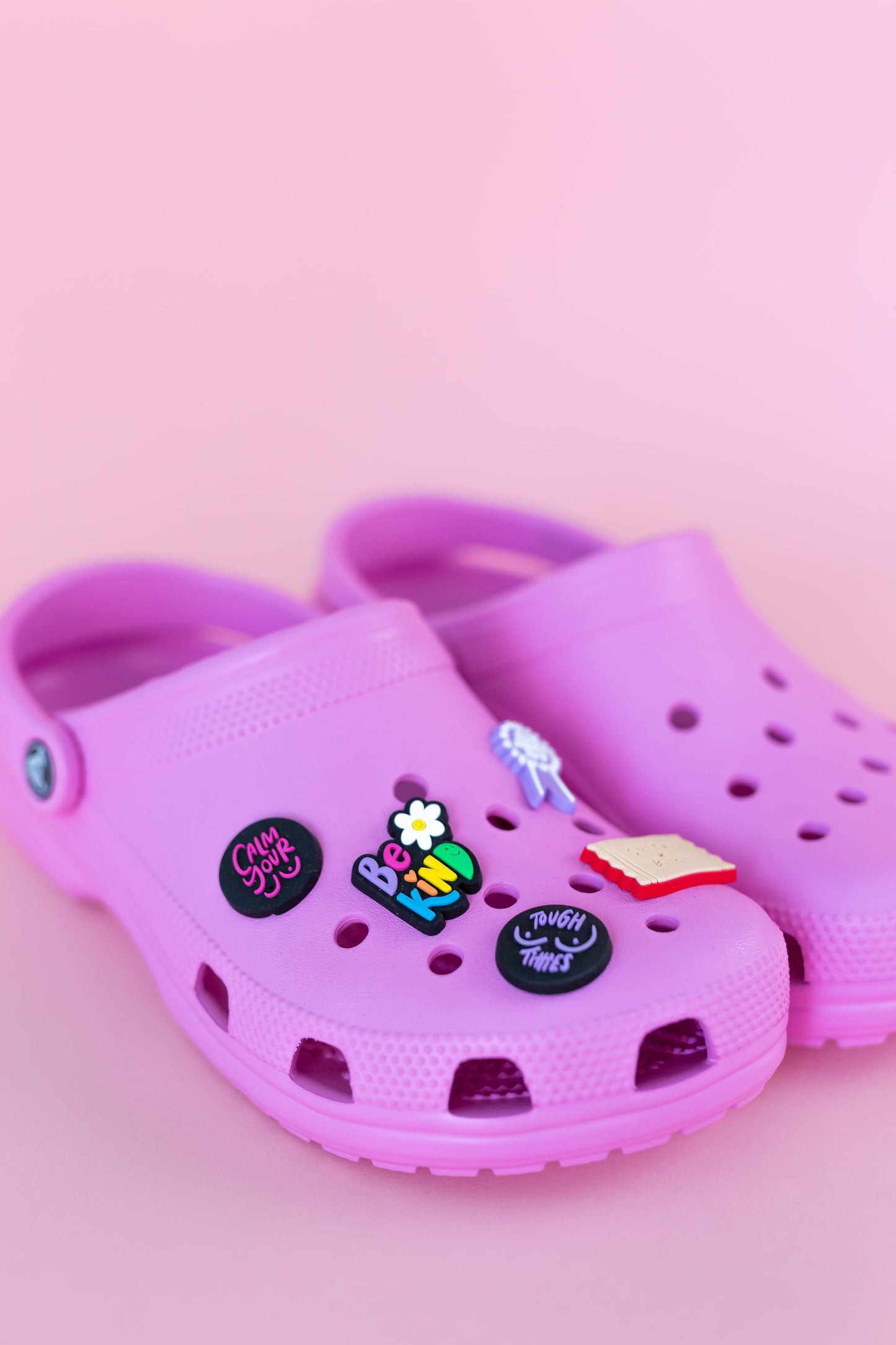 Be Kind 1.2" Shoe Charm